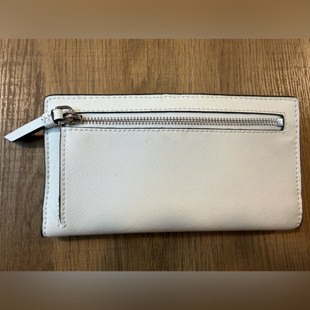 Kate Spade New York White & Lavender Leather Zip Wallet - Picture 2 of 6